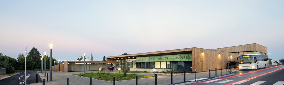 Collège de PLOUNEOUR MENEZ (réceptionné en 2018)